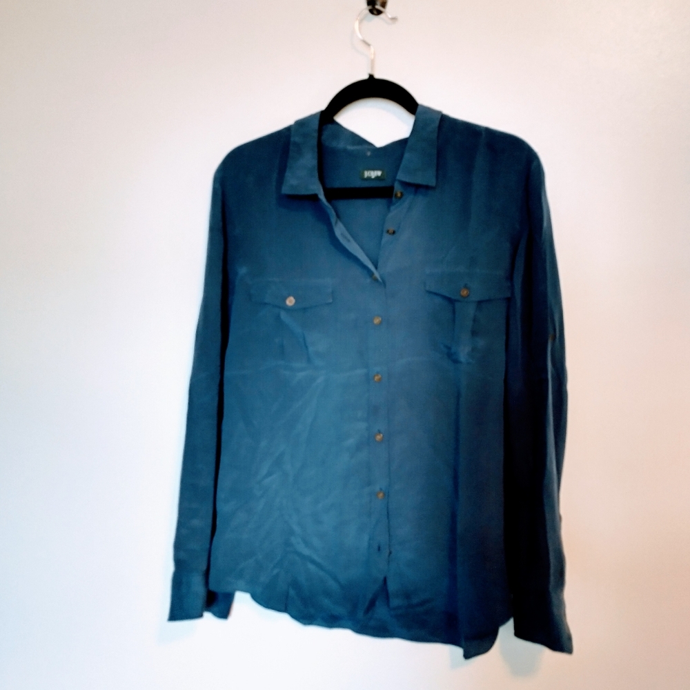 Jcrew collared button up, tags removed, size large in blue